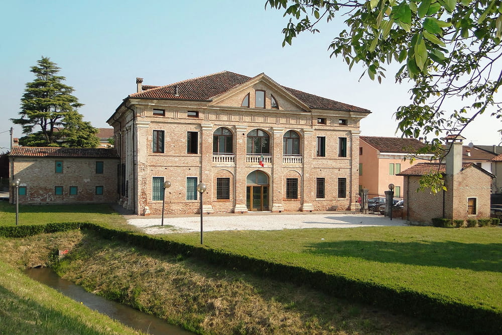 Villa thiene facciata retro